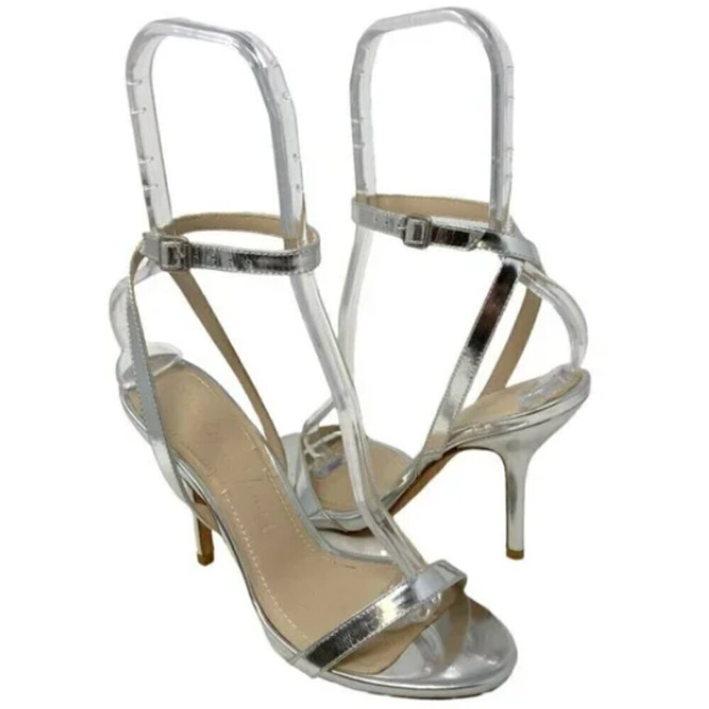Elizabeth and James Silver Leather Strappy Sandals Size 7